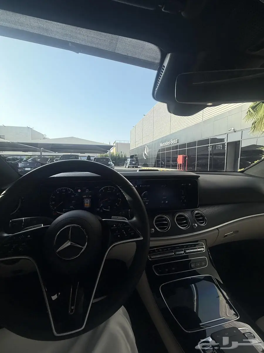 للبيع مرسيدس E250 2023 شامل الضمان 5