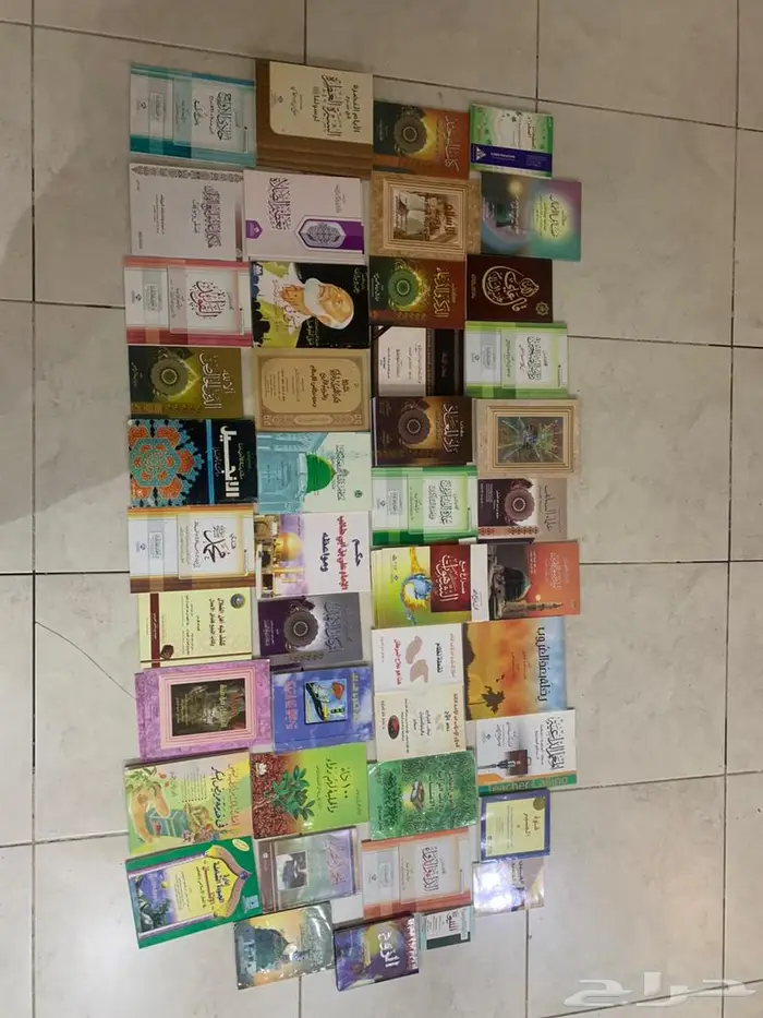 مجموعة كتب متنوعة للبيع 2