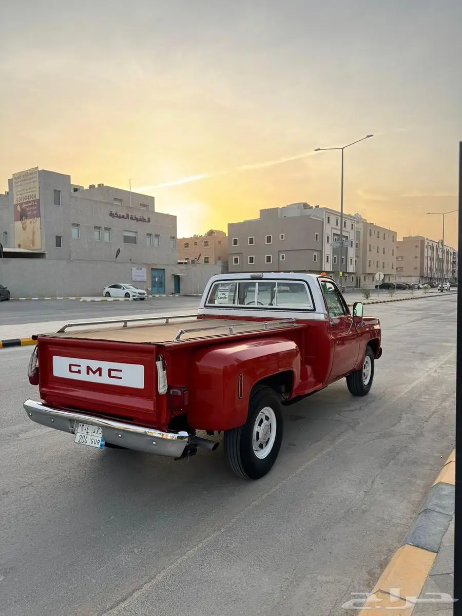 للبيع جمس رفرف 78   454 لوحة مميزة ( ر و ق) 13