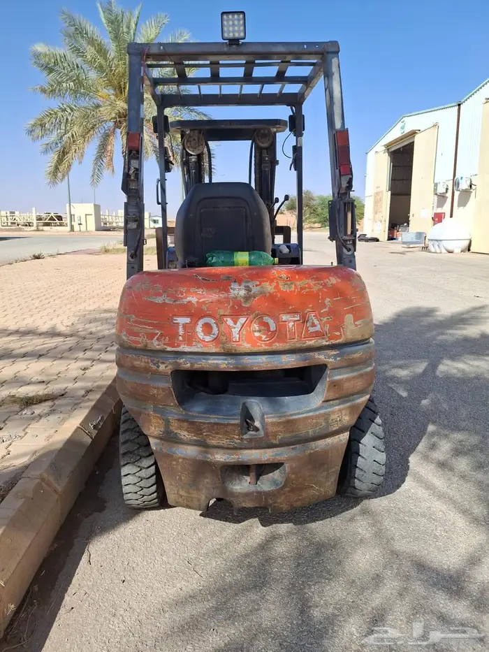 فوركلفت رافعة شوكية تويوتا 2