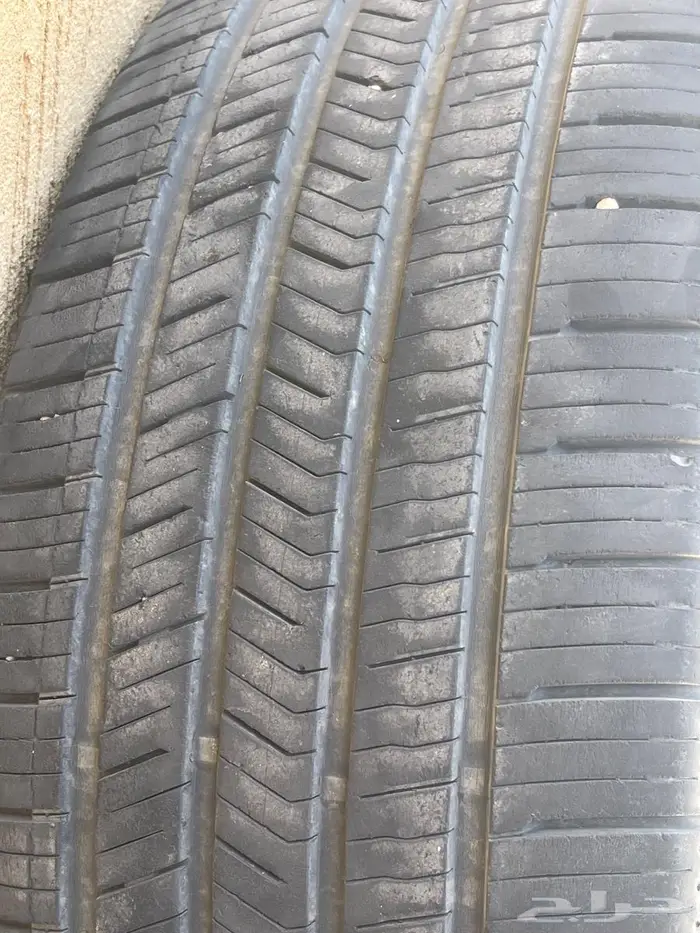 للبيع كفرات 18 60 245 8