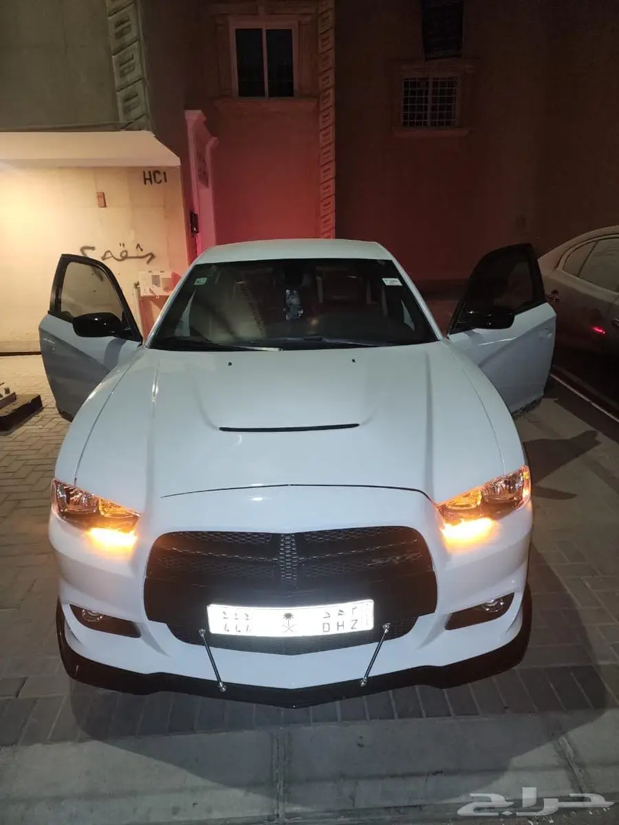 دودج تشارجر للبيع موديل2013 11
