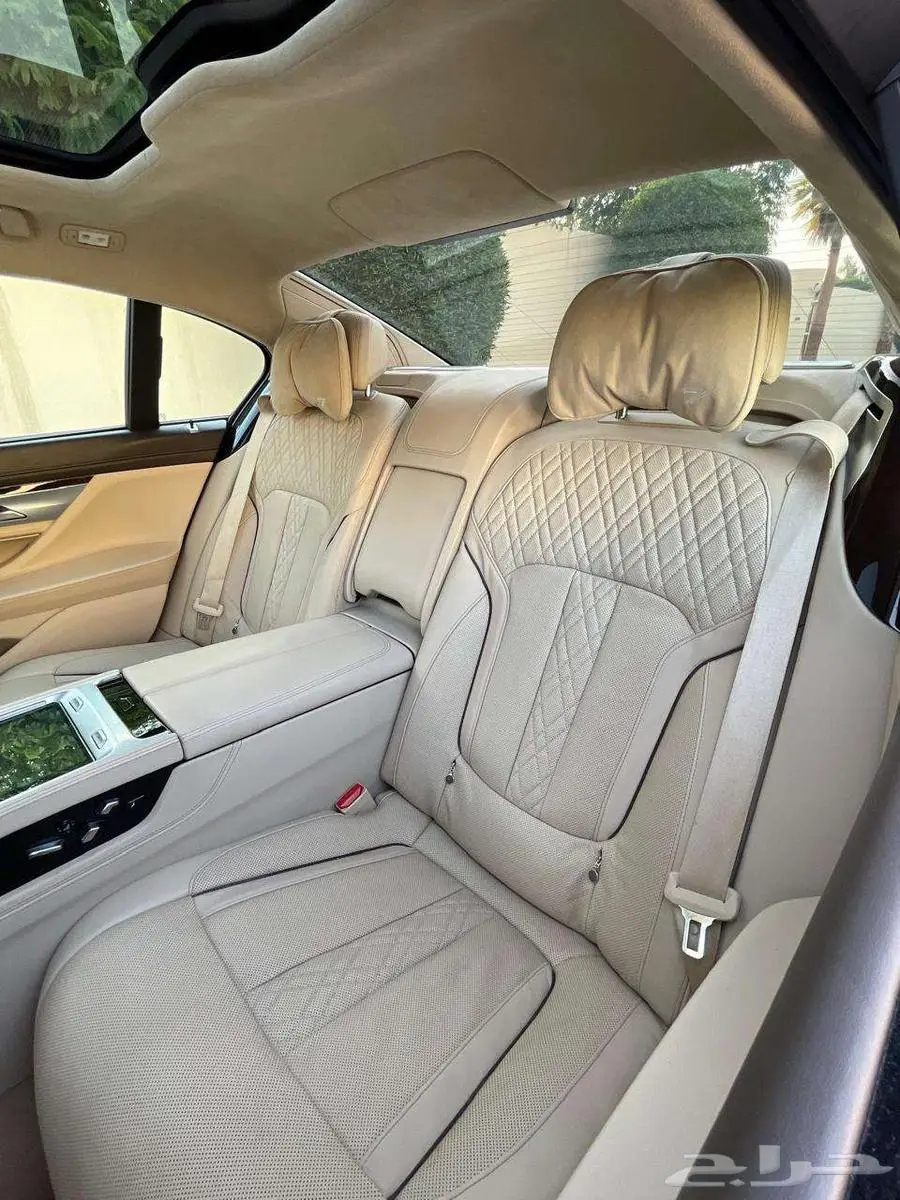 بي إم دبليو 750LI أبيض 2016 فل ماشي 25 ألف بحالة ممتازة 78