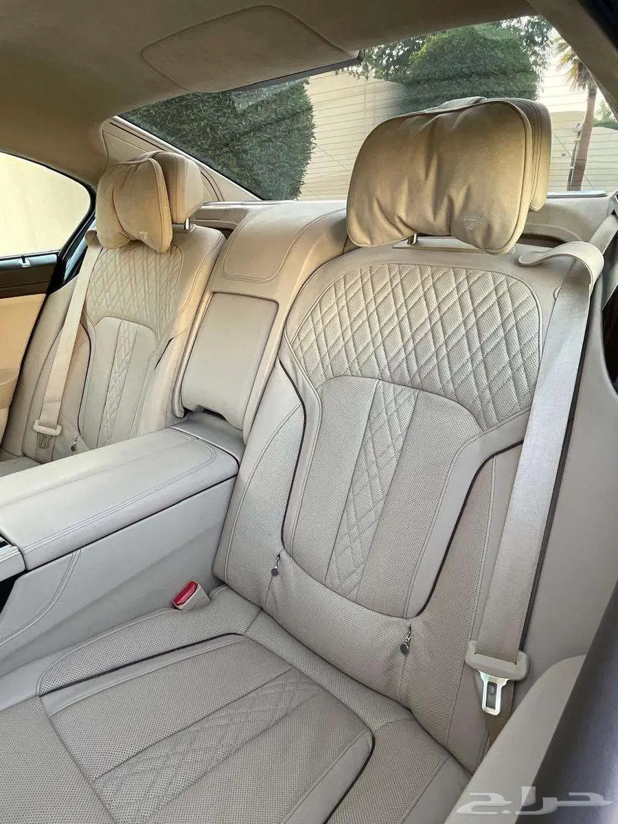 بي إم دبليو 750LI أبيض 2016 فل ماشي 25 ألف بحالة ممتازة 71