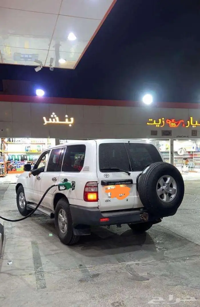 لاندكروزر موديل 2003 GX 6