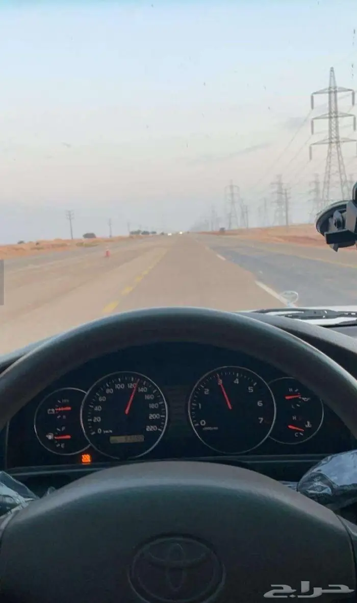 لاندكروزر موديل 2003 GX 8