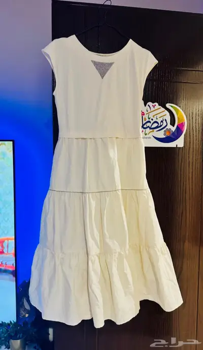 ملابس للبيع 3