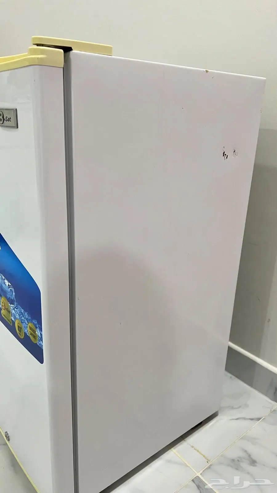 للبيع ثلاجة صغيرة من نوع BESAT  موديل BSRF125KW 3