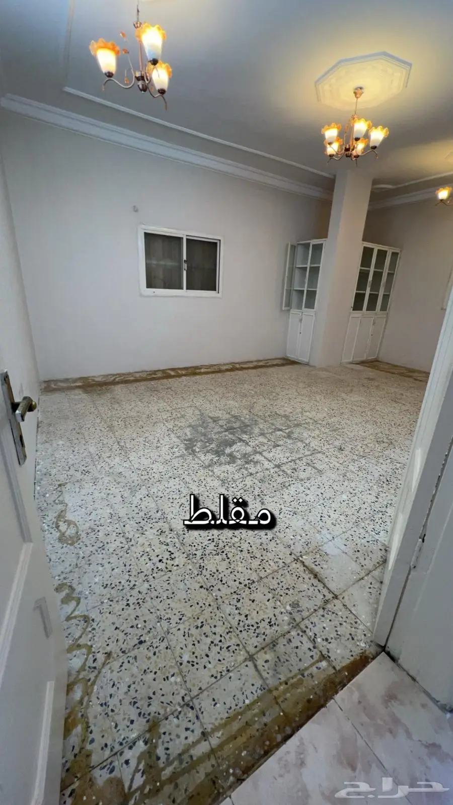 شقه للإيجار بمخطط الملك فهد 8
