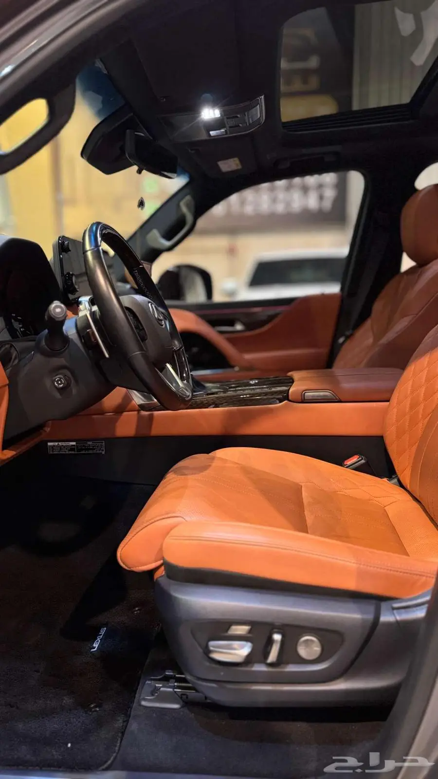 لكزس LX600 VIB موديل 2022 10