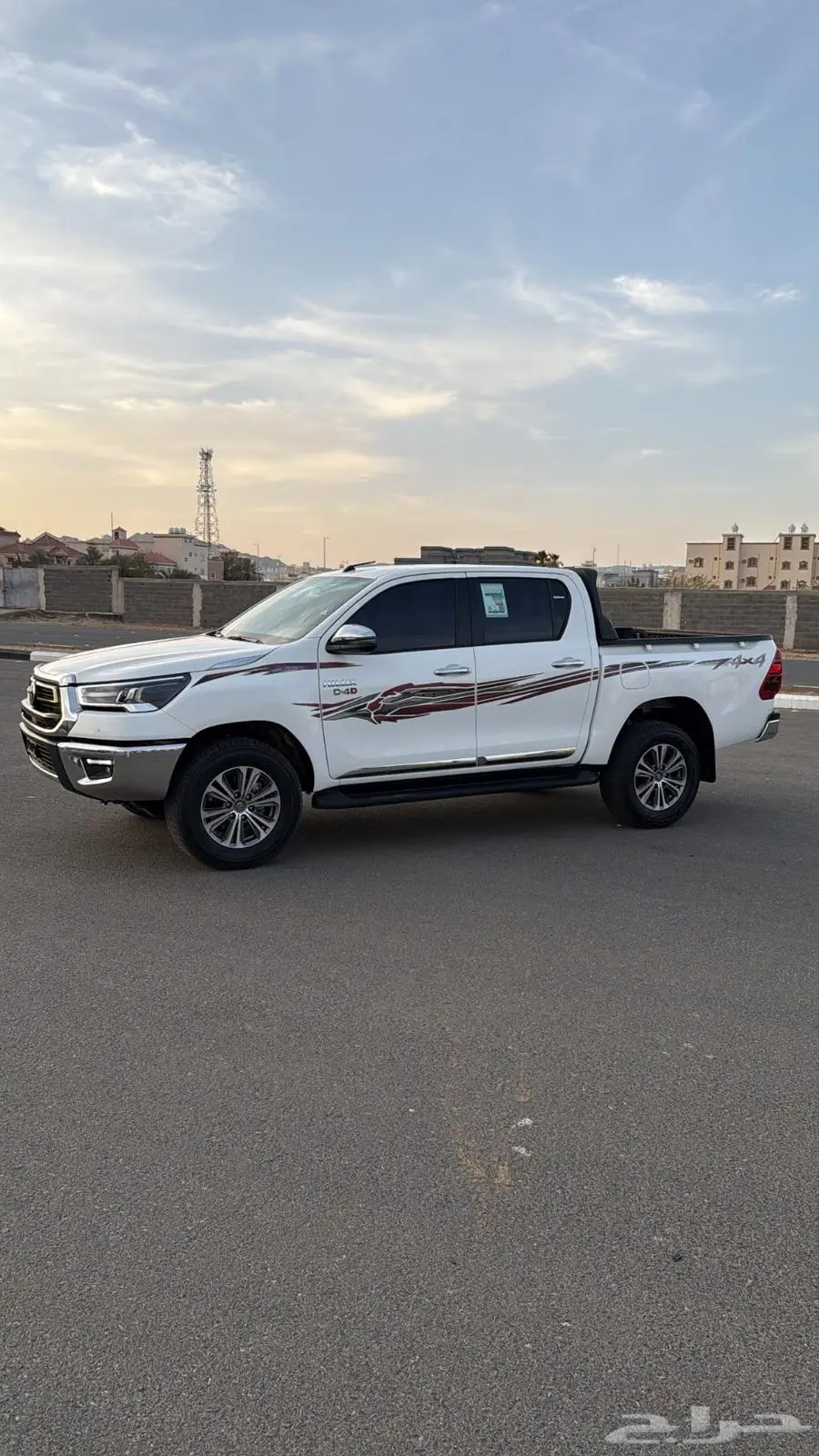 هايلكس 2024 2.8 نضيفه 3