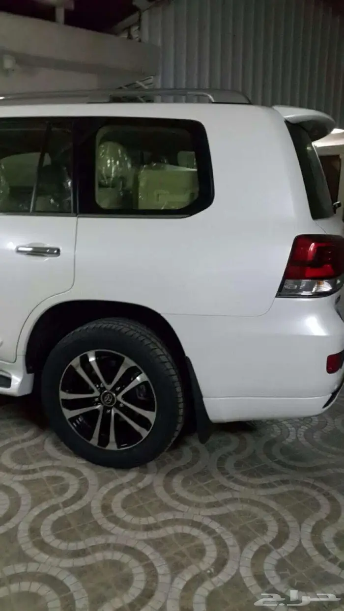 جنوط برادو لكزس Gx وكالة مع كفرات او بدون 46