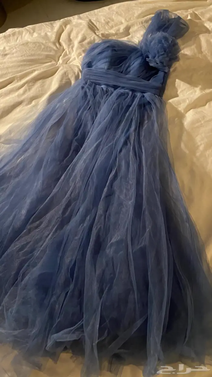 فستان من سيزون سعر البيع 200 ريال 0