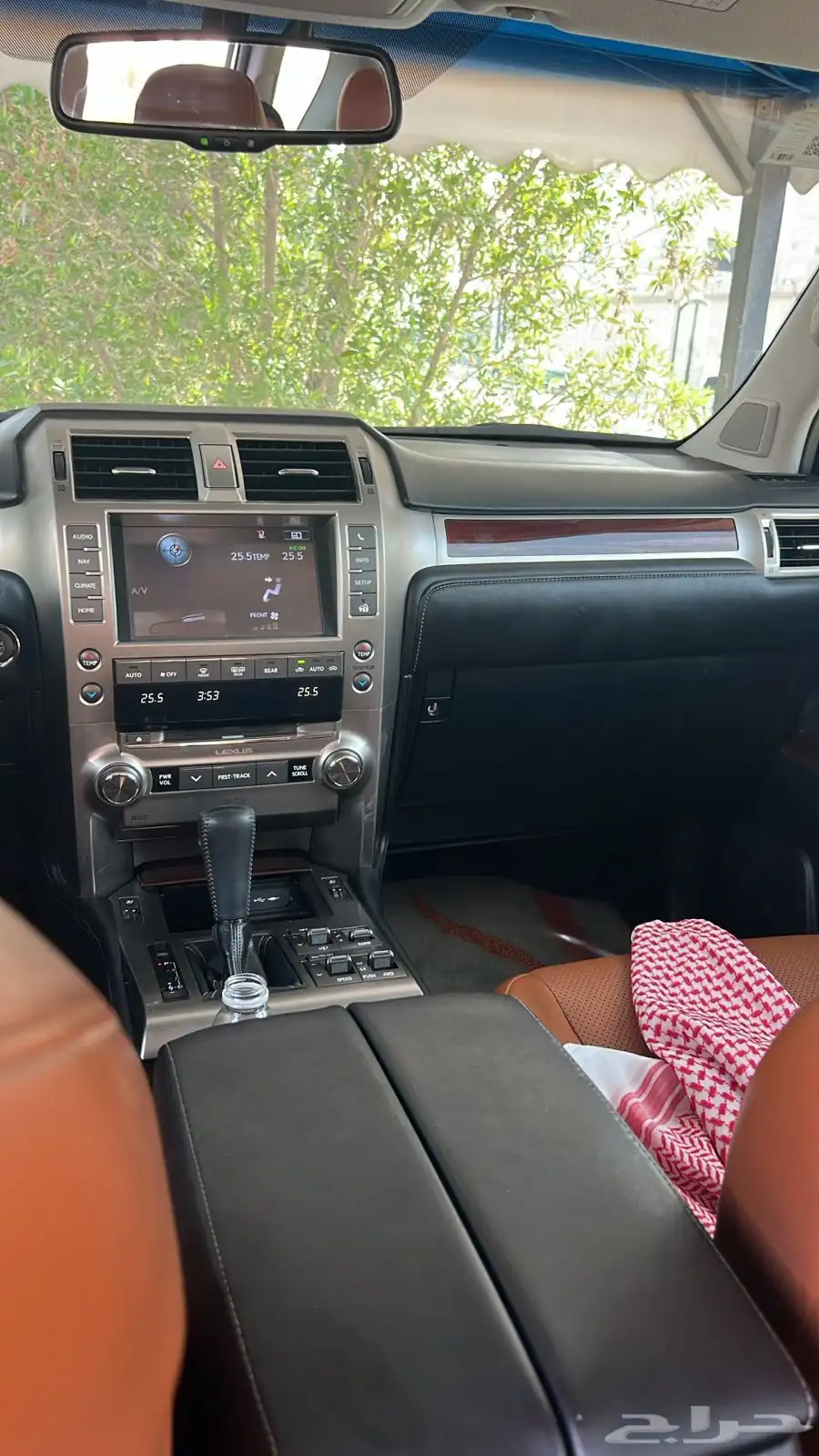 للبيع لكزيزس GX460 2016 فل كامل V8 سلندر 10