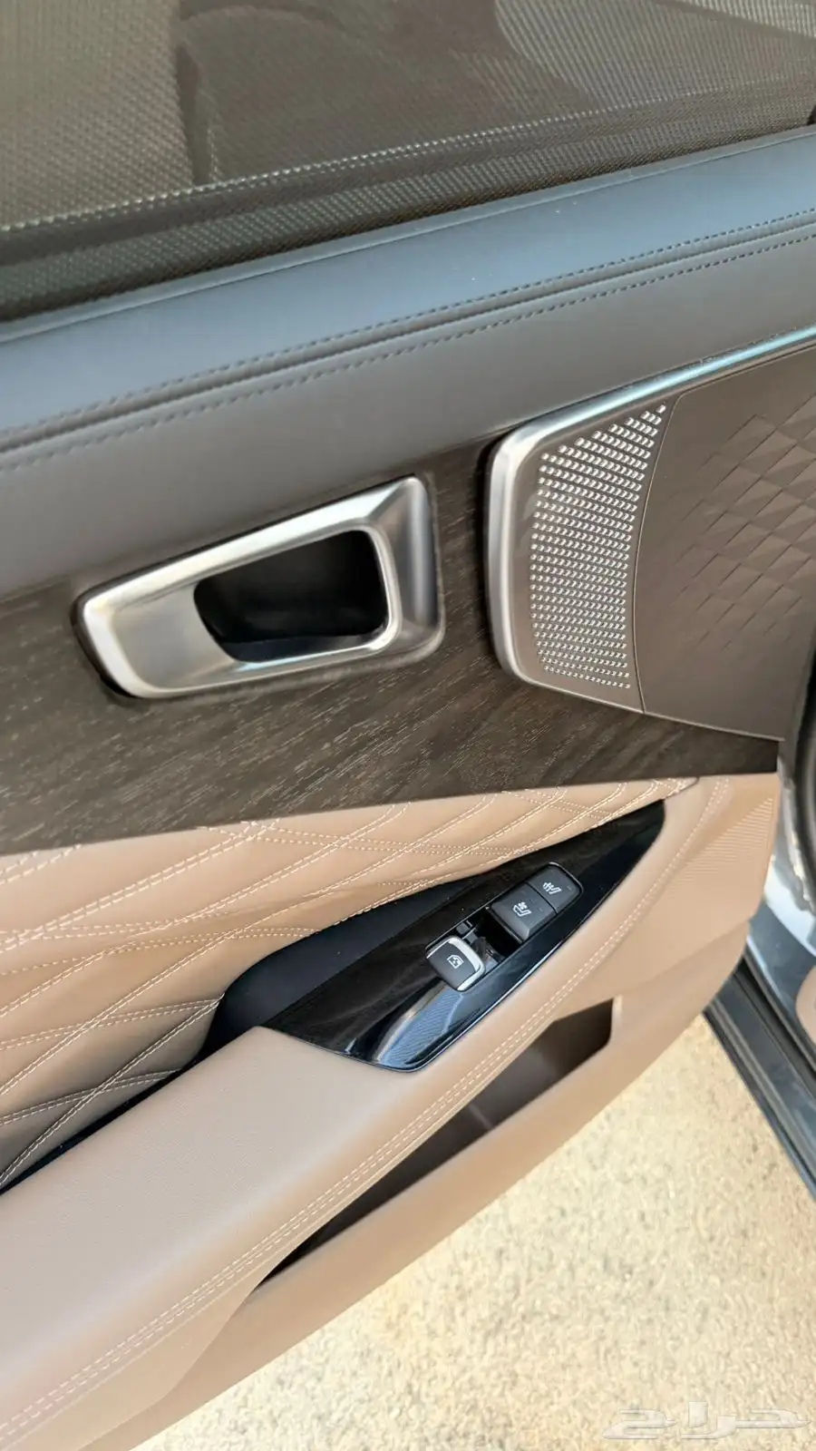 كيا k8 2022 ( بنزين v6) فل اوبشن بحالة الوكالة 20