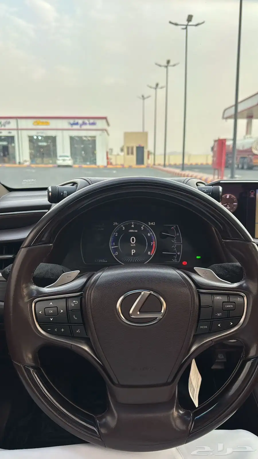 للبيع لكزس 2019 ES فئة CC 15