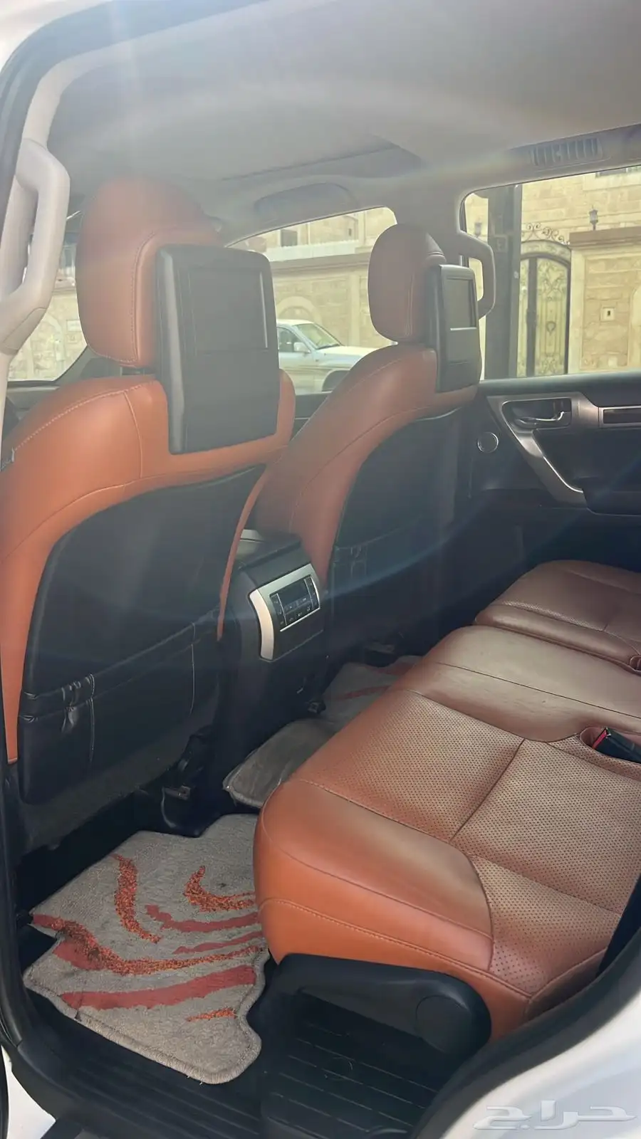 للبيع لكزيزس GX460 2016 فل كامل V8 سلندر 8