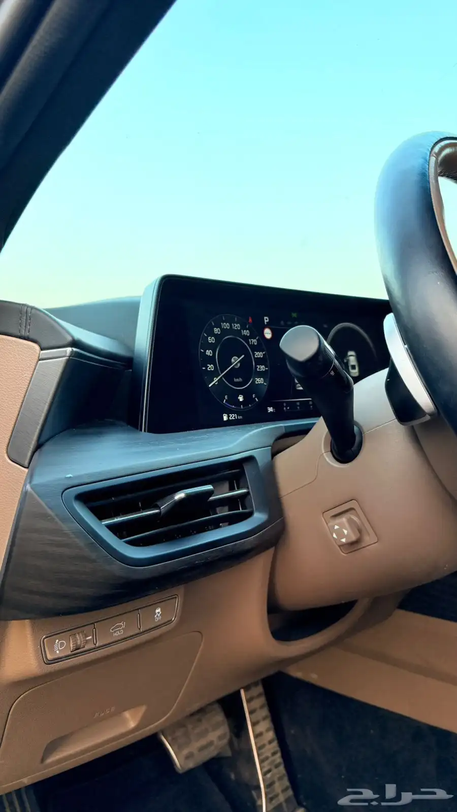 كيا k8 2022 ( بنزين v6) فل اوبشن بحالة الوكالة 10