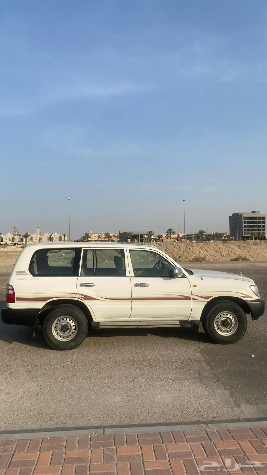 تويوتا لاندكلروزر 6
