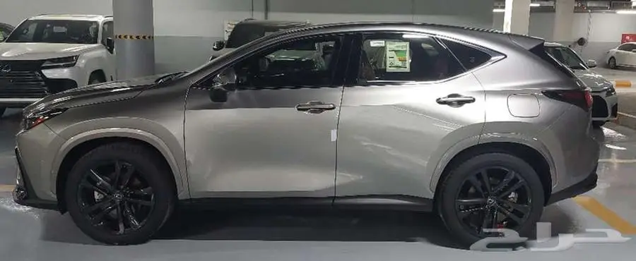 لكزس NX 350 AA 2025 بنزين سعودى تيتانيوم ورمادي 10