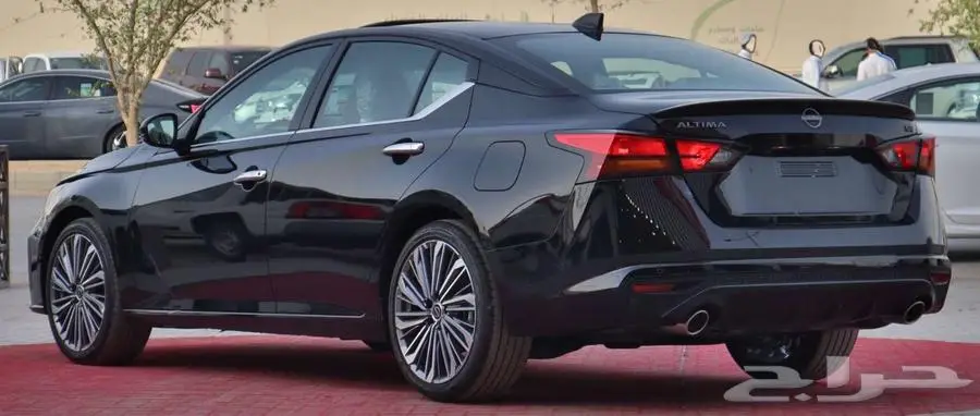 نيسان التيما نص فل SV محرك 2.5 سعودي 2025 9