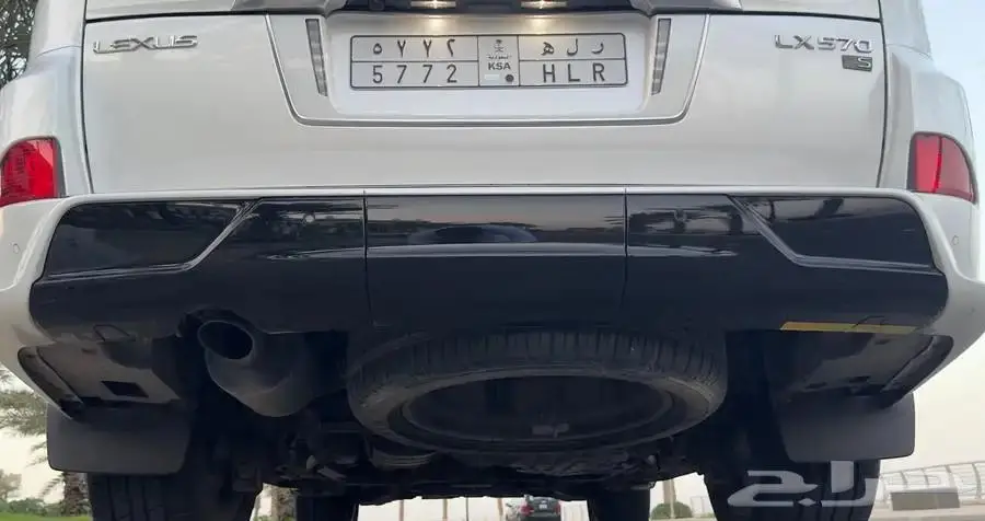 لكزس 2021 فل سعودي LX_570 ممشي قليل 22 ألف km 19