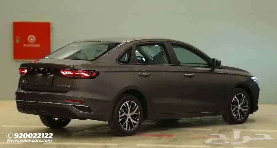 اقتن  الآن جيلي إمجراند GS 2025 مع مجموعة صالح للسيارات 3