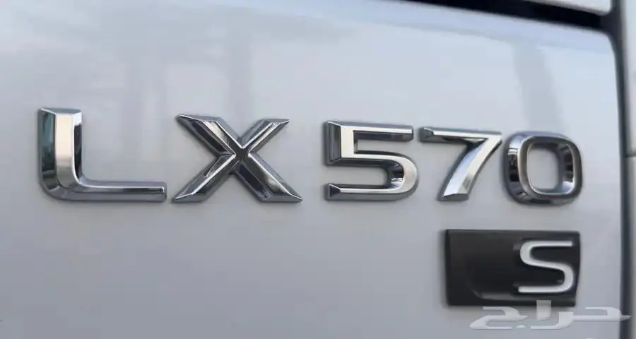 لكزس 2021 فل سعودي LX_570 ممشي قليل 22 ألف km 54