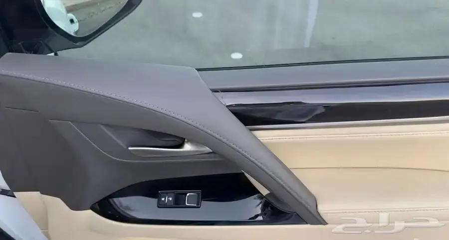 لكزس 2021 فل سعودي LX_570 ممشي قليل 22 ألف km 47