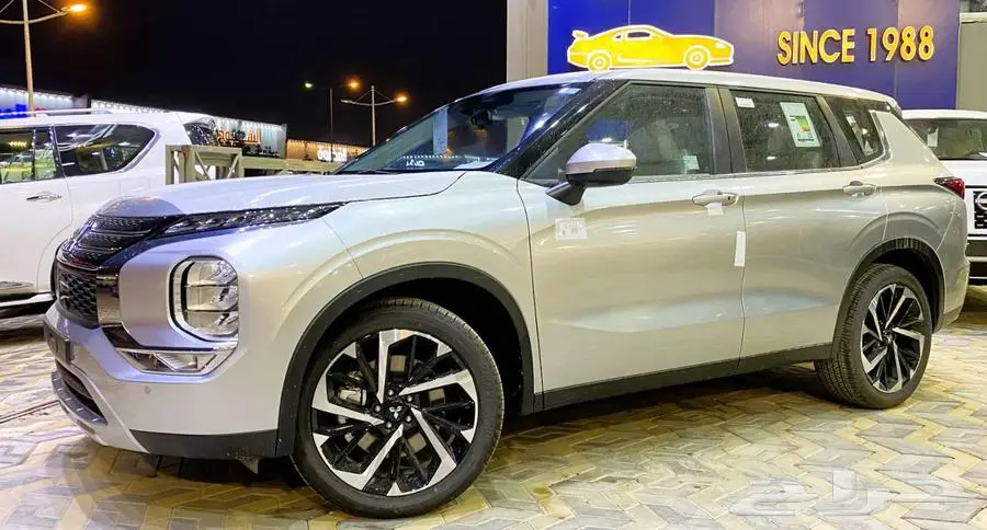 ميتسوبيشي اوتلاندر نص و فل 2025 9