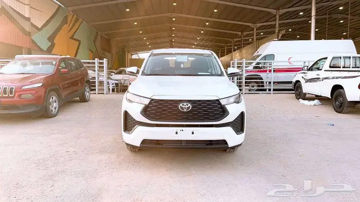 تويوتا انوفا GL 2.0 بنزين 2026 0