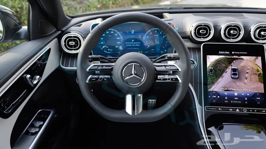 مرسيدس بنز c200 بريميوم 2025 خليجي اصفار مع ضمان الوكيل 10