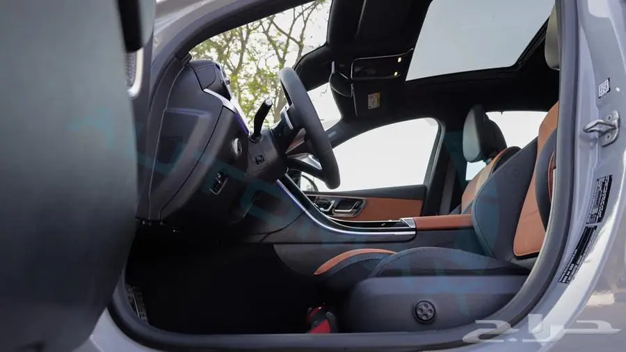 2025 Mercedes-Benz C200 AMG Premium Plus 1.5L RWD GCC 8