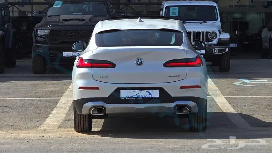 2025 بي ام دابليو X4 XDRIVE 30i خليجي اصفار ضمان الوكيل 5