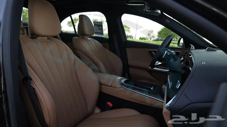مرسيدس بنز e200 AMG kit خليجي اصفار مع ضمان الوكيل 23