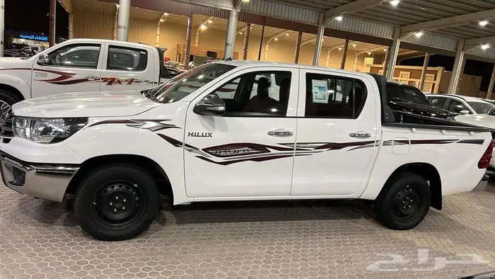 هايلوكس غمارتين GLX 9