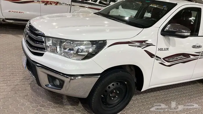 هايلوكس غمارتين GLX 11