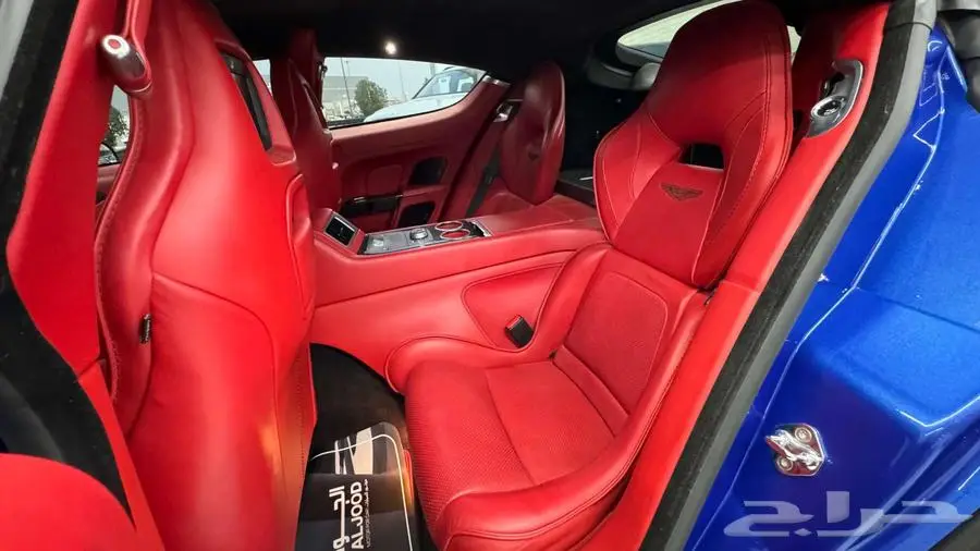 2015 استون مارتن رابيد aston martin 9