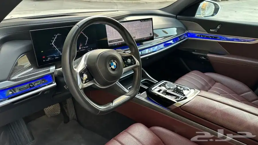 BMW 735 2023 1