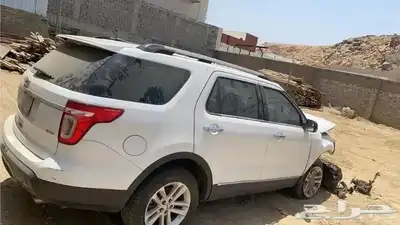 فورد اكسبلورر 2013 10