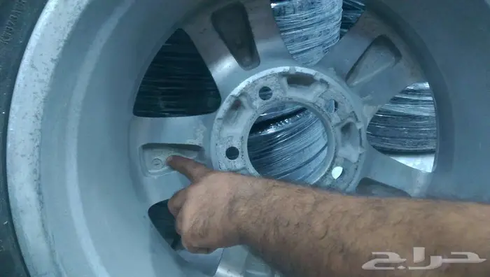 جنوط برادو لكزس Gx وكالة مع كفرات او بدون 36