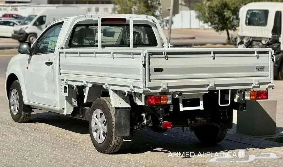 نوع السيارة   ايسوزو ديماكس جوانب استاندر 4