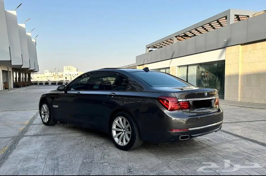 للبيع BMW 750 Li فل الفل 2014 بدي محركات وصيانة وكالة index
