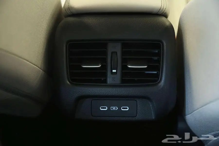 هوندا ZR-V LX 2024 من صالح للسيارات تألق بالتقنية والأداء 10