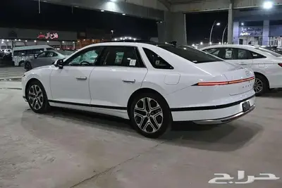 هيونداي ازيرا 2025 بريميوم 3