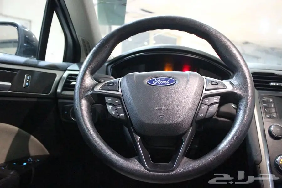 فيوجن 2020 اسود بطاقة جمركية نظيفة جدا 23