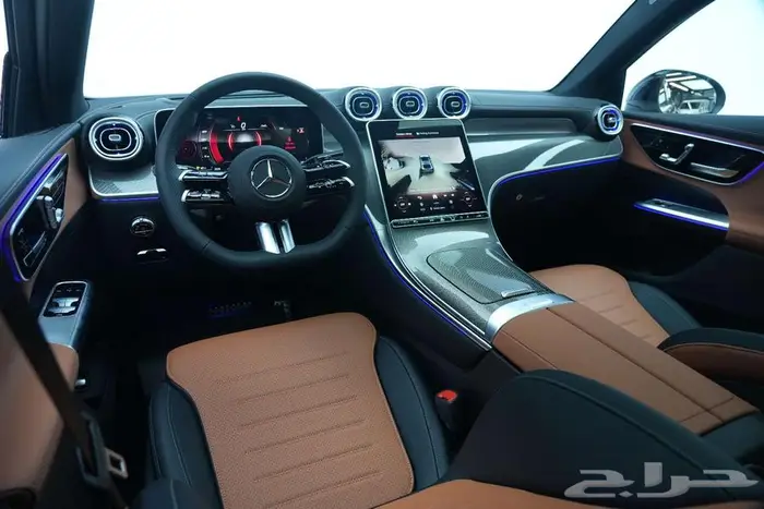 مرسيدس GLC 200 Coupe موديل 2025 أصفار خليجي أسود جملي 8
