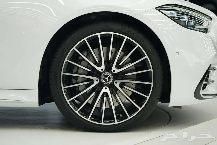 مرسيدس S 500 موديل 2025 أصفار خليجي أبيض أبيض 18