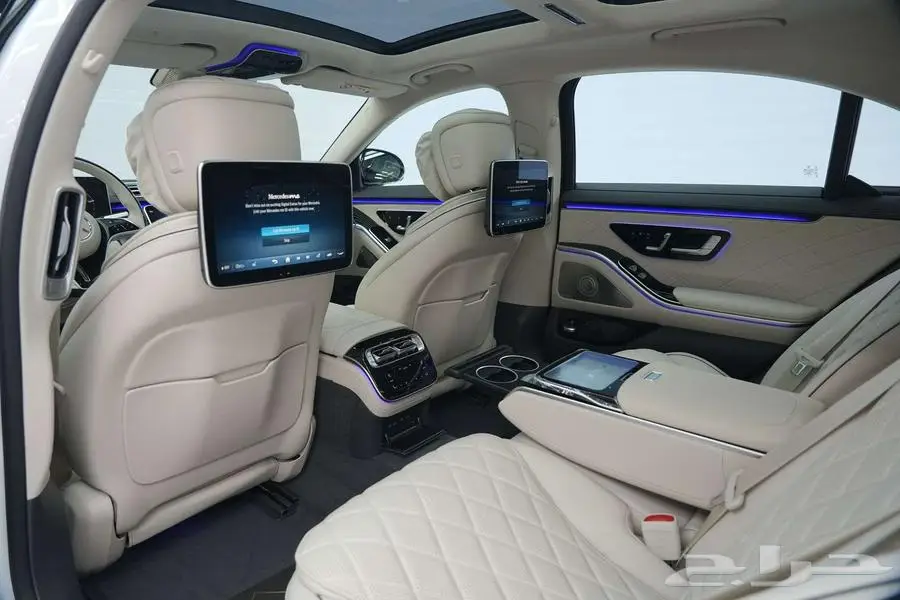 مرسيدس S 500 موديل 2025 أصفار خليجي أبيض أبيض 16