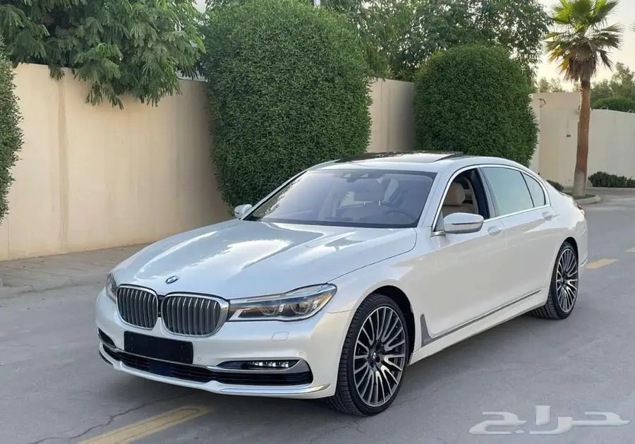 بي إم دبليو 750LI أبيض 2016 فل ماشي 25 ألف بحالة ممتازة index